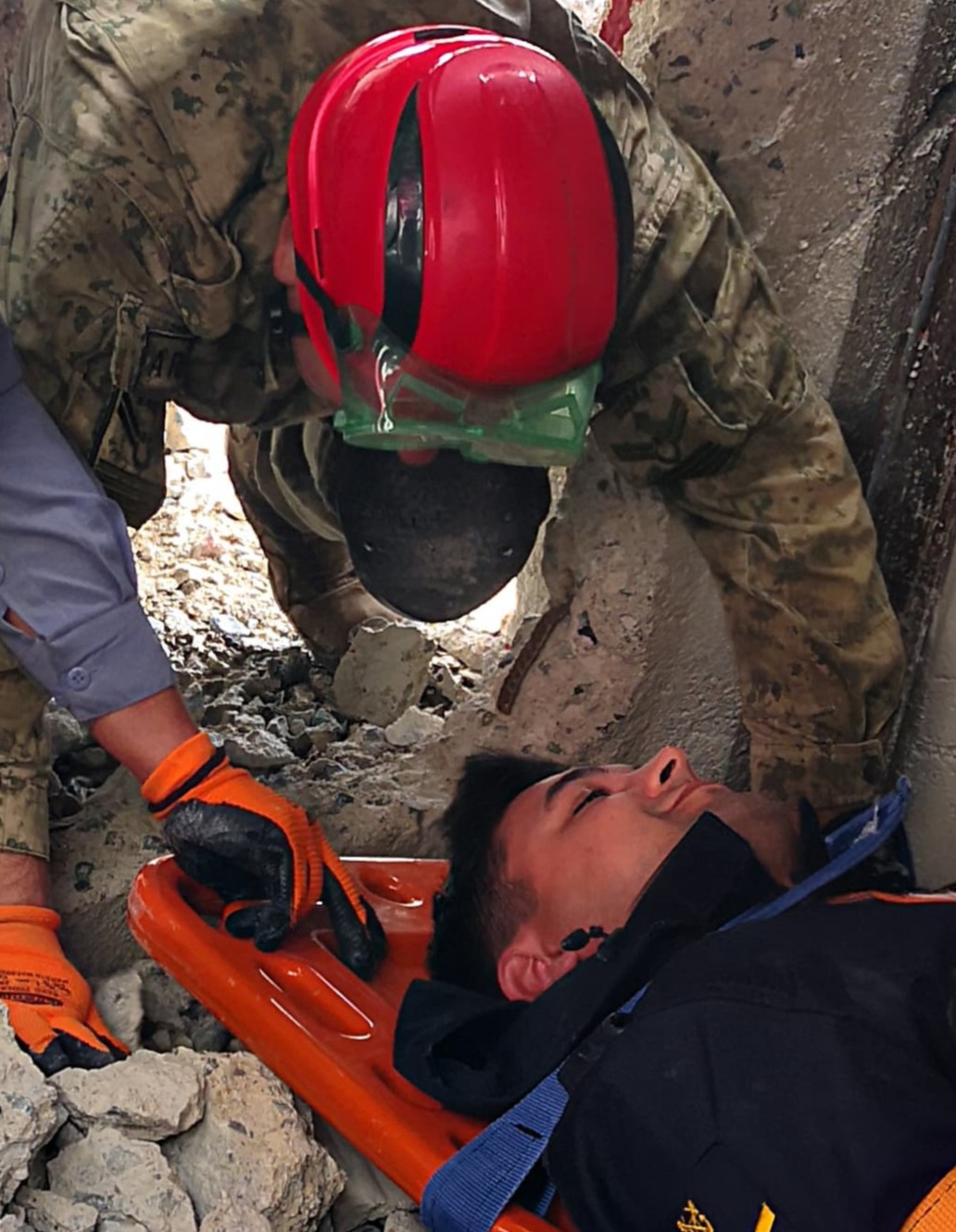  Daha Hızlı Müdahale için Tüm Kurumlardan Oluşan Depremde Arama Kurtarma Ekiplerine 6 Gün Süren Zorlu Eğitim Veriliyor